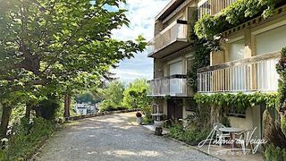  Immeuble � vendre 15 + pi�ces 359 m�