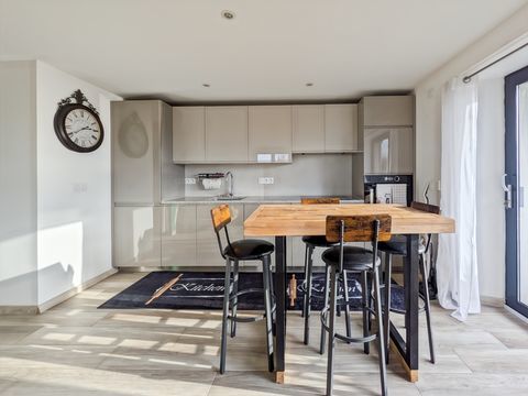   Dpt Haute Savoie (74), � vendre CONTAMINE SUR ARVE Appartement T3 de 51,16 m2 enti�rement r�nov� Appartement - 3 pi�ce(s) - 51 m�