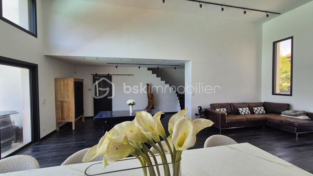 � vendre  Villa Saint-Cyprien (66750)