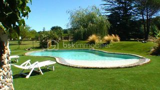  Propri�t�/ch�teau � vendre 7 pi�ces 230 m�