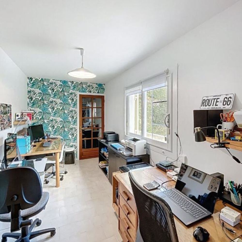 � vendre  Villa Pourri�res (83910)