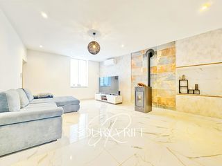  Maison � vendre 7 pi�ces 200 m�