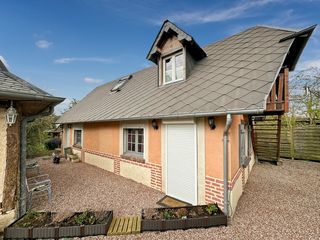  Maison � vendre 9 pi�ces 210 m�