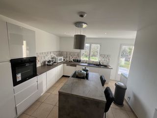  Maison � vendre 7 pi�ces 190 m�