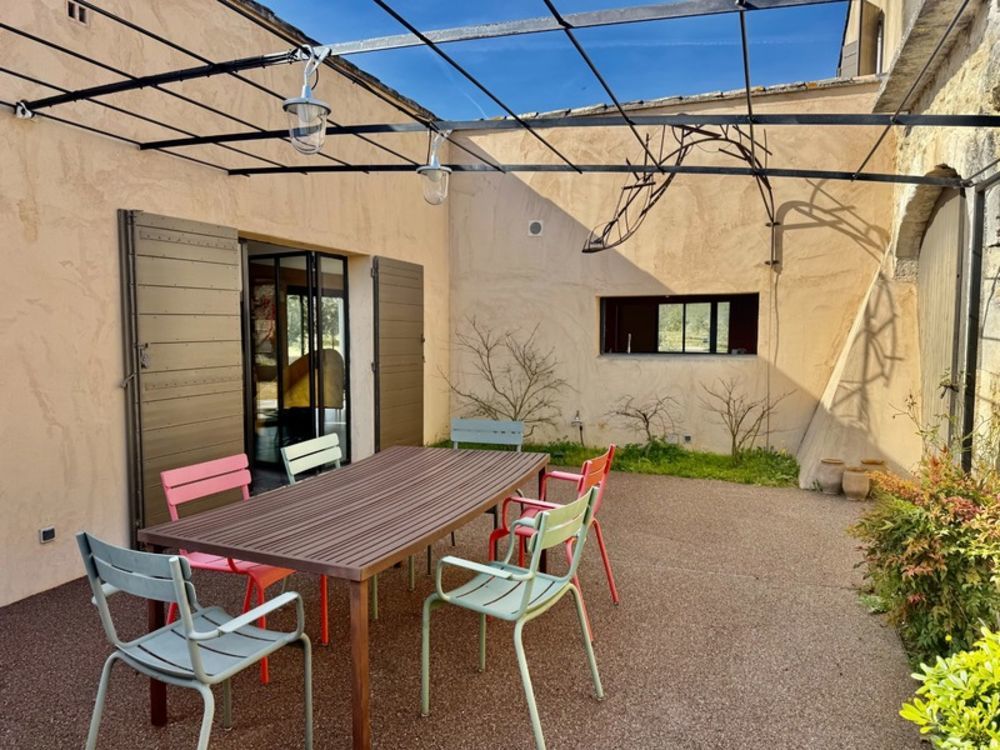 � vendre  Maison Opp�de (84580)