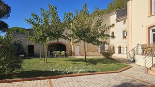  Maison � vendre 15 + pi�ces 530 m�