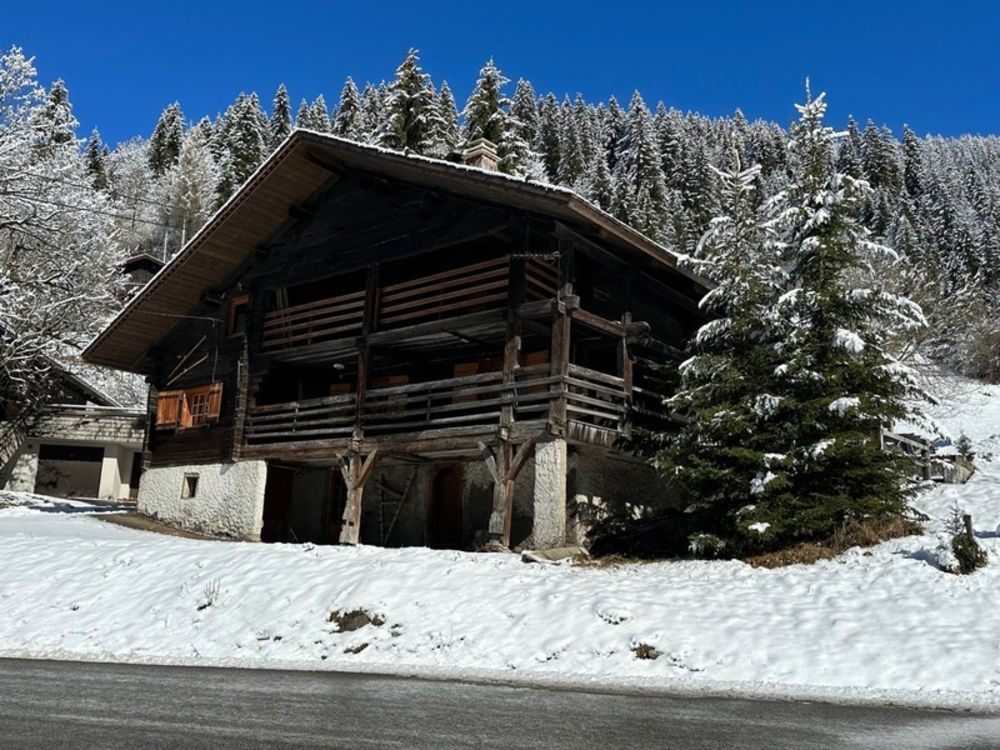 � vendre  Chalet La Clusaz (74220)