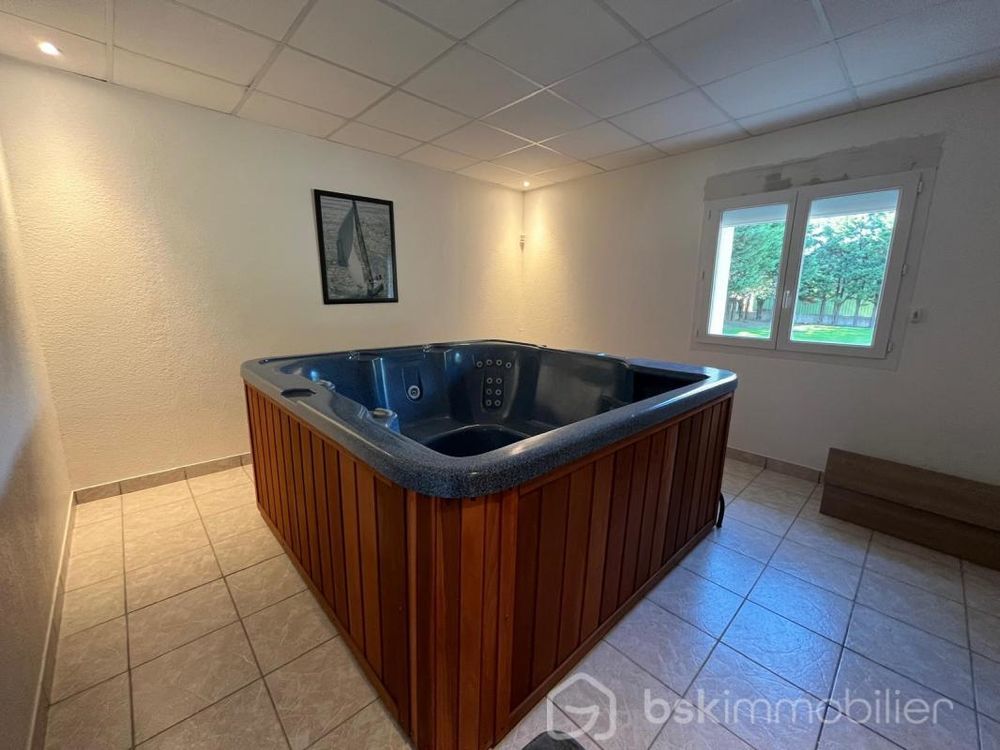 � vendre  Propri�t�/ch�teau Loriol-sur-Dr�me (26270)