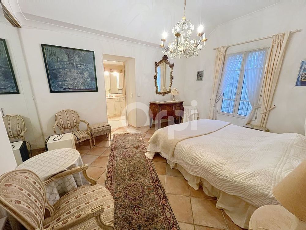 � vendre  Appartement Antibes (06600)