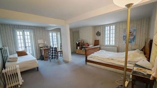  Propri�t�/ch�teau � vendre 10 pi�ces 300 m�