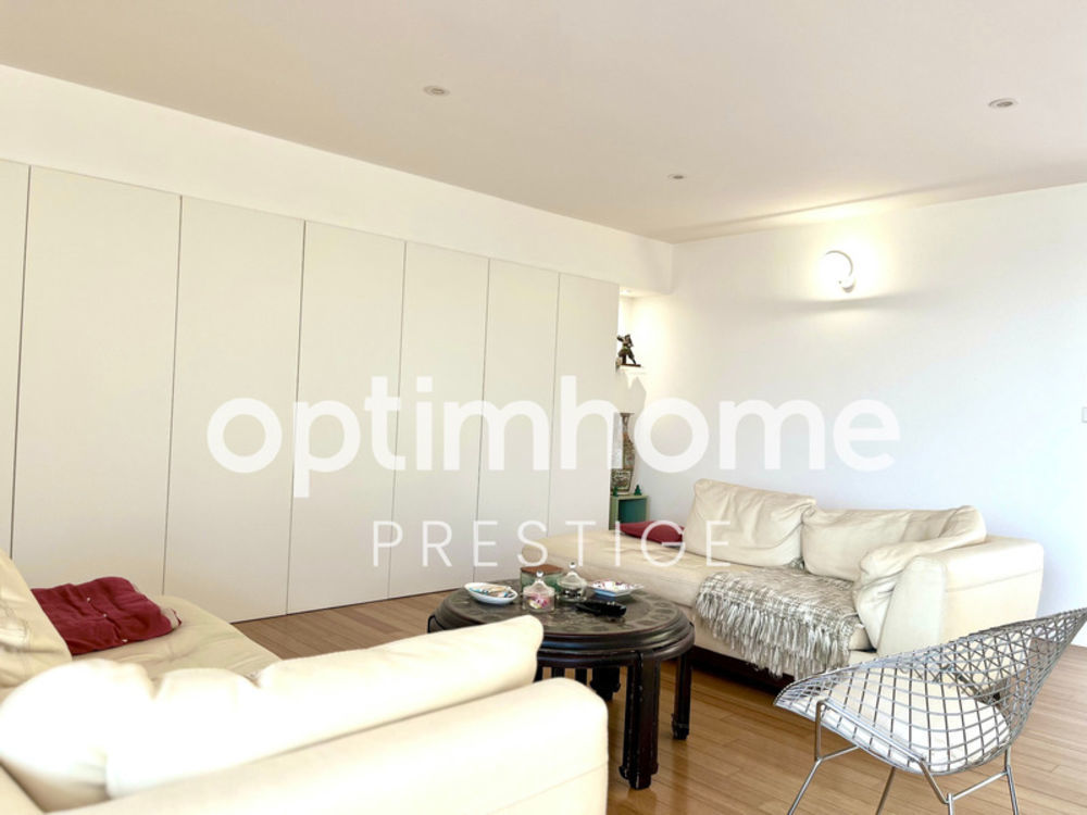 � vendre  Villa Fontainebleau (77300)