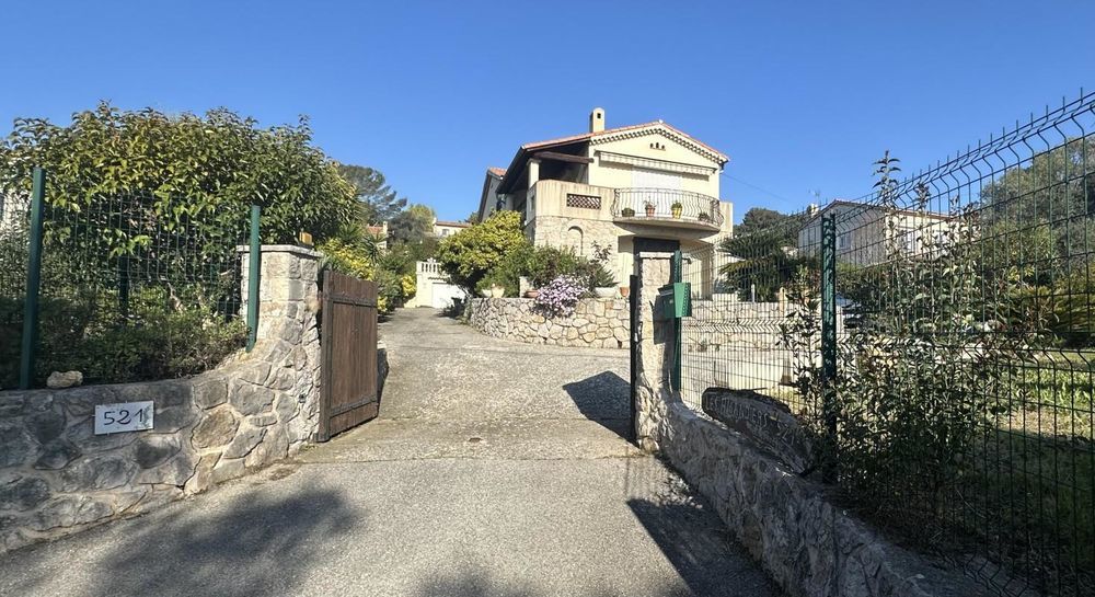 � vendre  Maison Vallauris (06220)