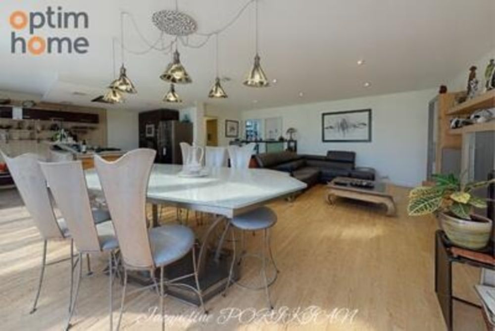 � vendre  Maison Cucuron (84160)