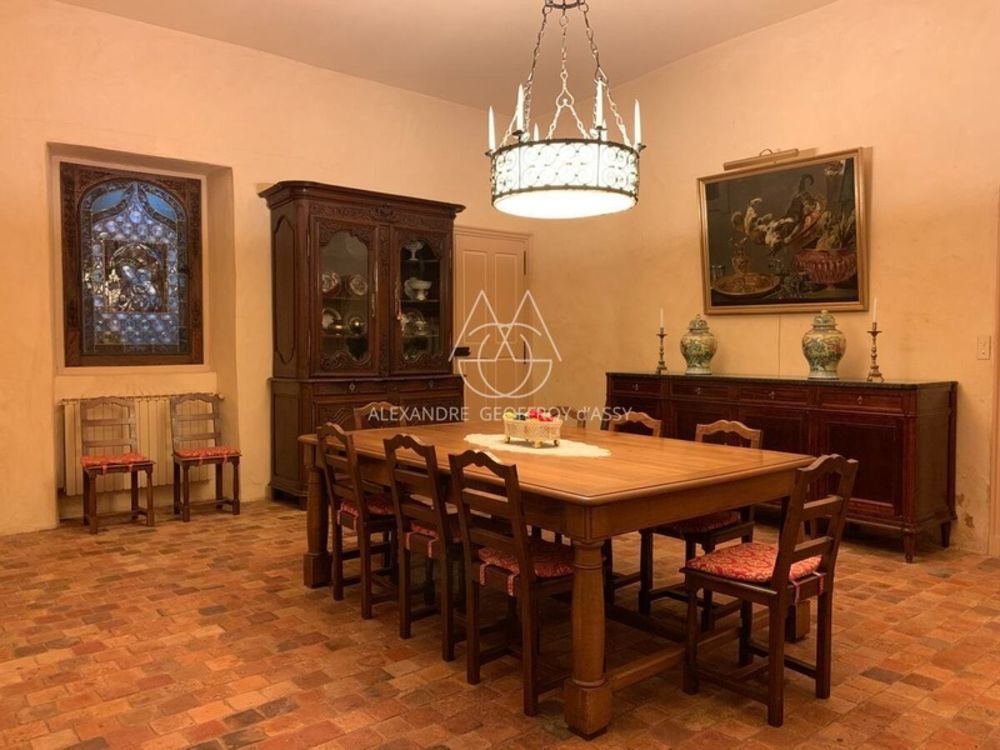 � vendre  Propri�t�/ch�teau Angers (49000)