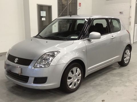 Suzuki Swift 1,3 VVT CONFORT 92 CV CLIM 2009 occasion Maisse 91720