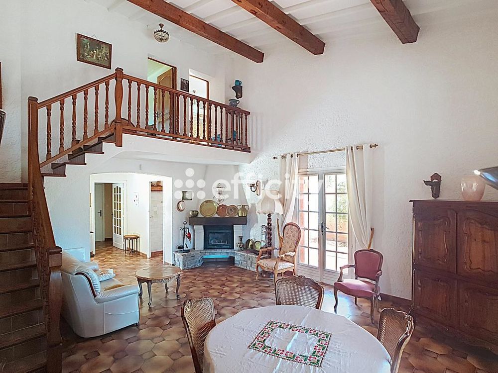 � vendre  Villa Saint-Rapha�l (83700)