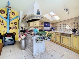  Maison � vendre 8 pi�ces 223 m�