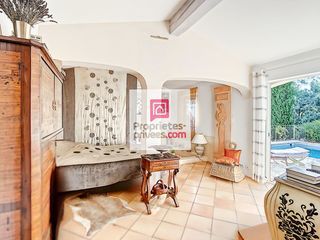  Maison � vendre 5 pi�ces 140 m�