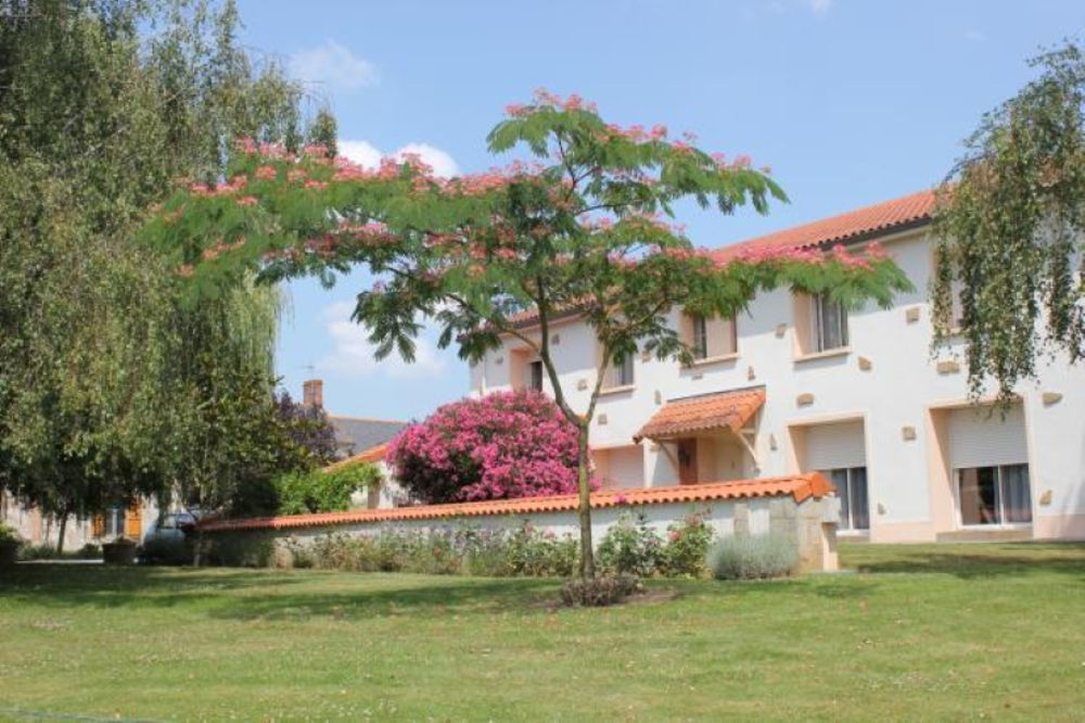 � vendre  Propri�t�/ch�teau Chemill� (49120)