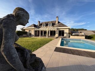  Maison � vendre 12 pi�ces 230 m�