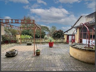  Maison � vendre 13 pi�ces 324 m�