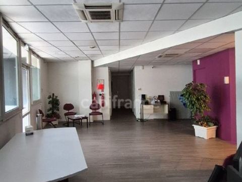 Exclusivit&eacute; - Opportunit&eacute; Rare - 212 m2 Locaux/bureaux &agrave; vendre TARBES (65) 193500 65000 Tarbes