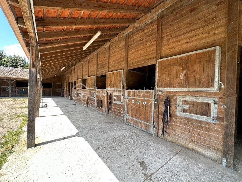 � vendre  Propri�t�/ch�teau Bourg-Achard (27310)