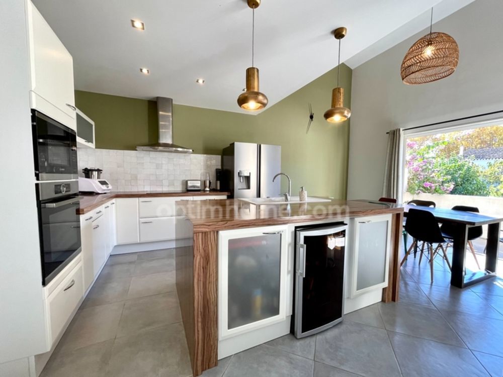 � vendre  Maison Aigues-Mortes (30220)