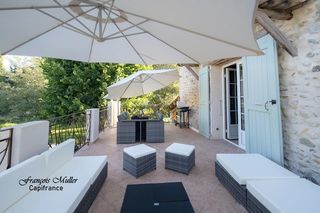  Propri�t�/ch�teau � vendre 12 pi�ces 467 m�