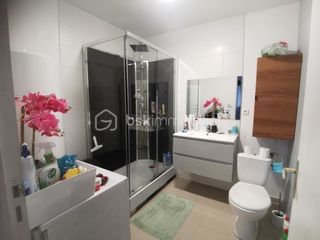  Immeuble � vendre 8 pi�ces 180 m�