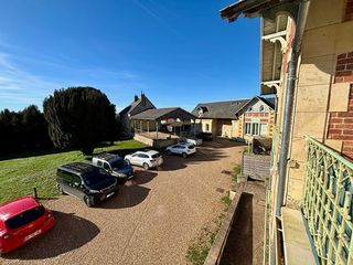  Immeuble � vendre 15 + pi�ces 700 m�