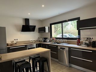  Maison � vendre 6 pi�ces 222 m�