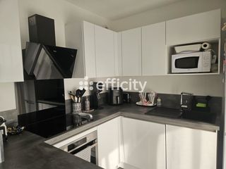  Appartement � vendre 4 pi�ces 80 m�