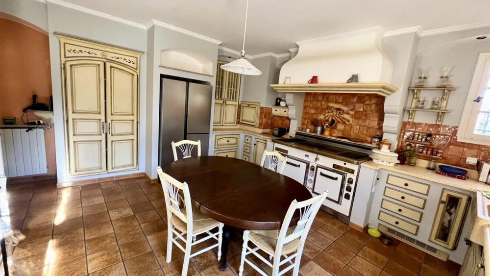 � vendre  Maison L'Isle-sur-la-Sorgue (84800)