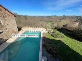  Propri�t�/ch�teau � vendre 6 pi�ces 243 m�