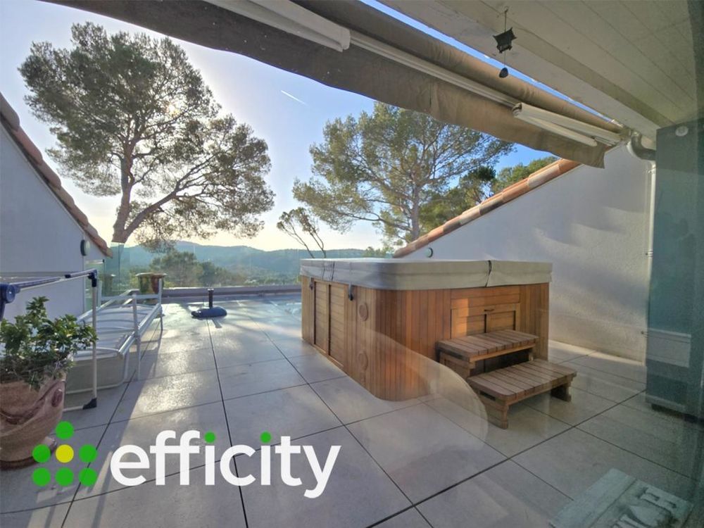 � vendre  Appartement Saint-Rapha�l (83700)