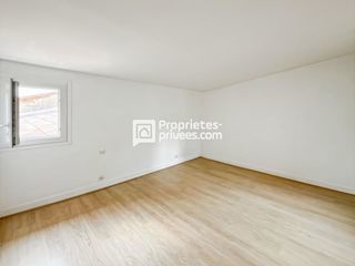  Immeuble � vendre 155 m�