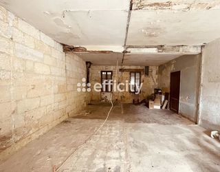  Immeuble � vendre 8 pi�ces 180 m�