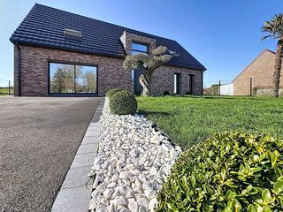  Maison � vendre 7 pi�ces 255 m�