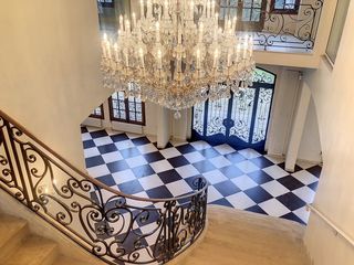  Propri�t�/ch�teau � vendre 15 + pi�ces 850 m�