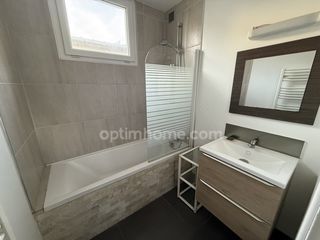  Immeuble � vendre 15 + pi�ces 301 m�