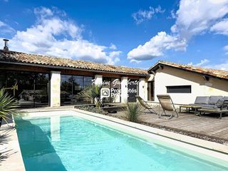  Propri�t�/ch�teau � vendre 6 pi�ces 215 m�