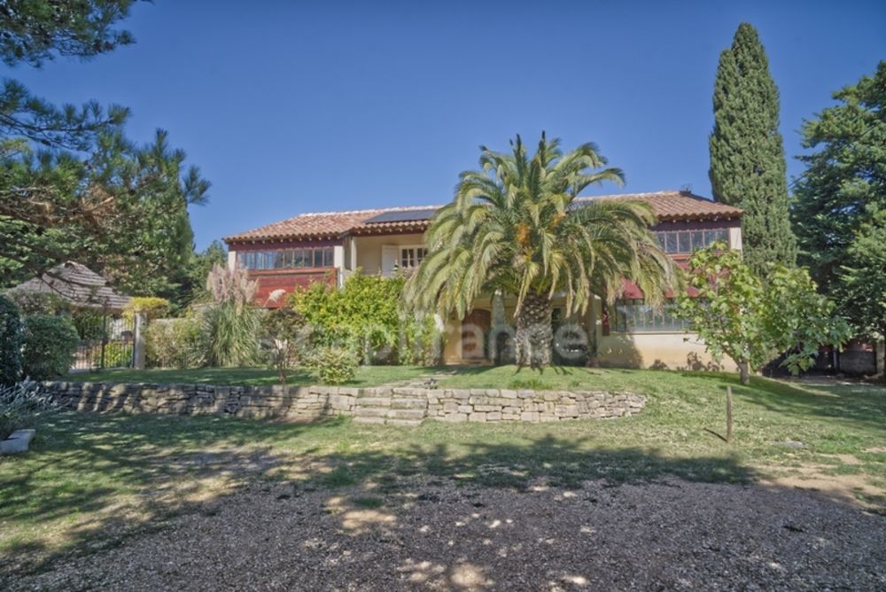 � vendre  Propri�t�/ch�teau Graveson (13690)