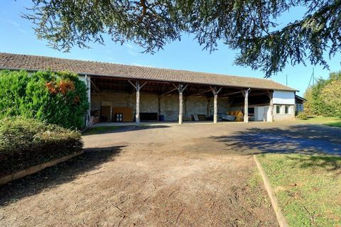   Vaste maison de famille avec d�pendances Maison - 8 pi�ce(s) - 184 m�