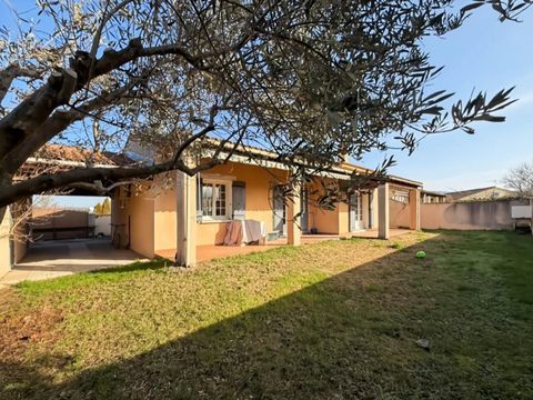   Spacieuse maison 5 pi�ces � L'Isle-sur-la-Sorgue Maison - 5 pi�ce(s) - 129 m�