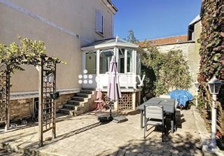  Maison � vendre 8 pi�ces 186 m�