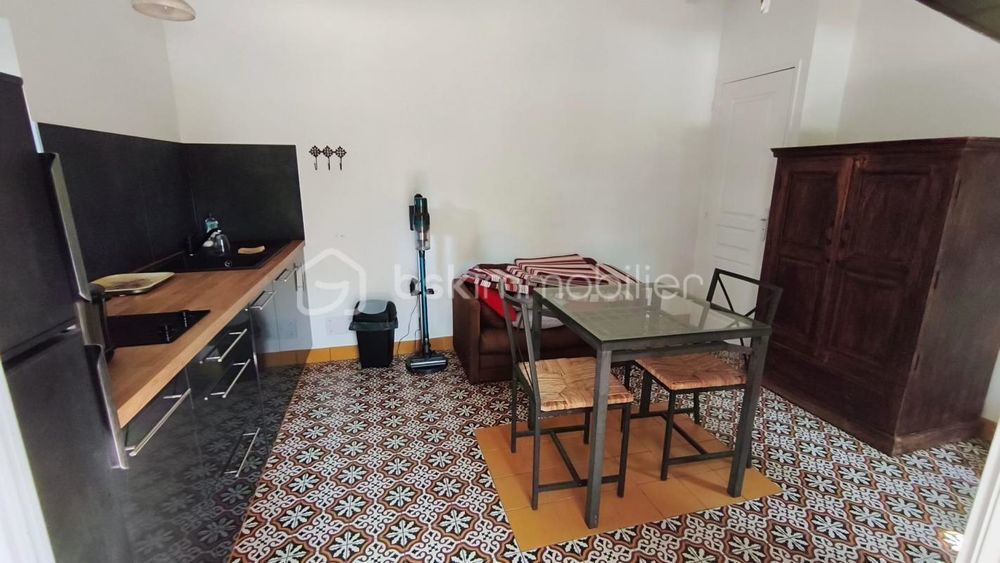 � vendre  Propri�t�/ch�teau Solli�s-Pont (83210)