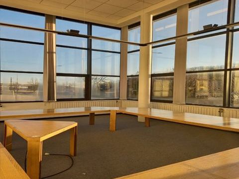 A VENDRE / BUREAUX 3000000 25000 Besancon