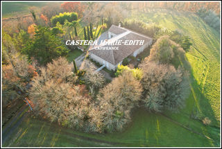  Maison � vendre 5 pi�ces 200 m�