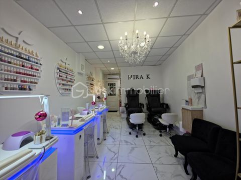 Exclusivit&eacute; - Local commercial de 90 m&sup2; sur deux niveaux, situ&eacute; &agrave; Rosny-sous-Bois 170000 93110 Rosny sous bois